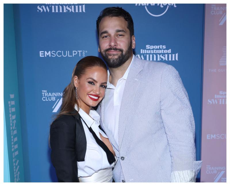 Matt Kalil y Haley Baylee - AFP