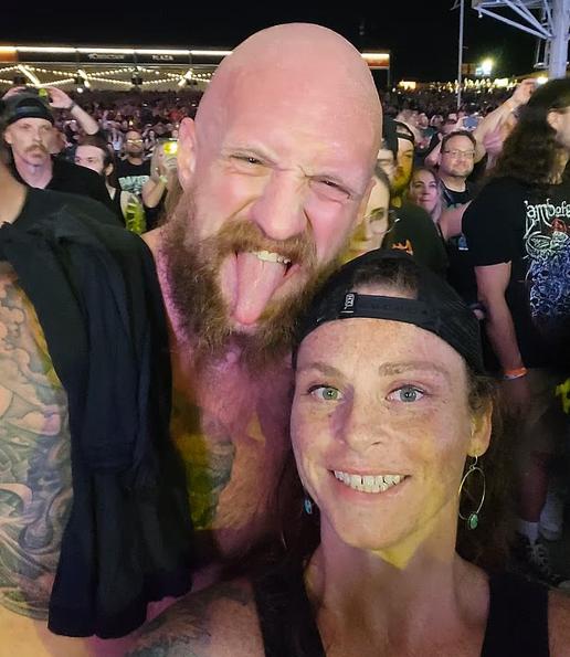 Lo mató su propia esposa: Detienen a mujer acusada de asesinar a estrella de la WWE a disparos en Estados Unidos - Facebook