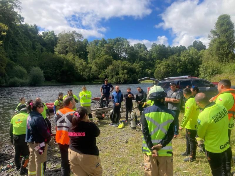 Búsqueda de joven desaparecido en el Río Pilmaiquén (Foto URAT OSORNO)