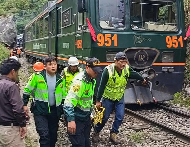 AFP - Machu Picchu: Choque de trenes deja un fallecido y 40 heridos