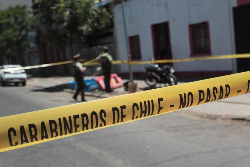 T13 - Homicidio en Coronel: hombre muere tras ser baleado en plena vía pública del sector Villa Los Jardines | Agencia UNO - Contexto