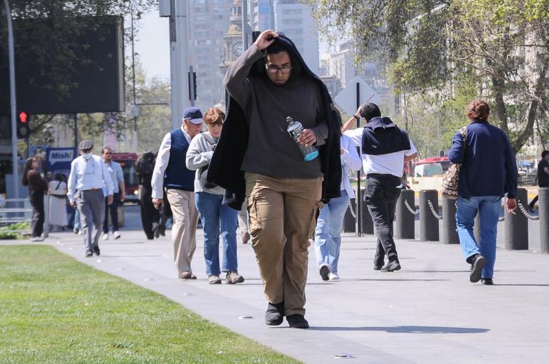 AGENCIA UNO - ¿Qué ocurre cuando una ola de calor se prolonga por varios días?