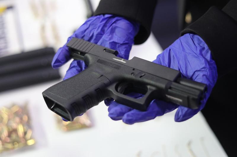 Agencia Uno - incautación de arma de un delito, referencial