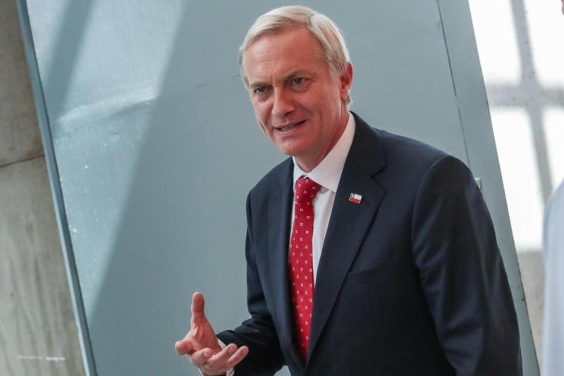 T13 - Kast gana con amplitud en China según primeros resultados: También se impuso en Israel y Malasia