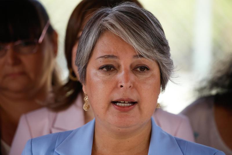 Aton- Jeannette Jara, candidata oficialista