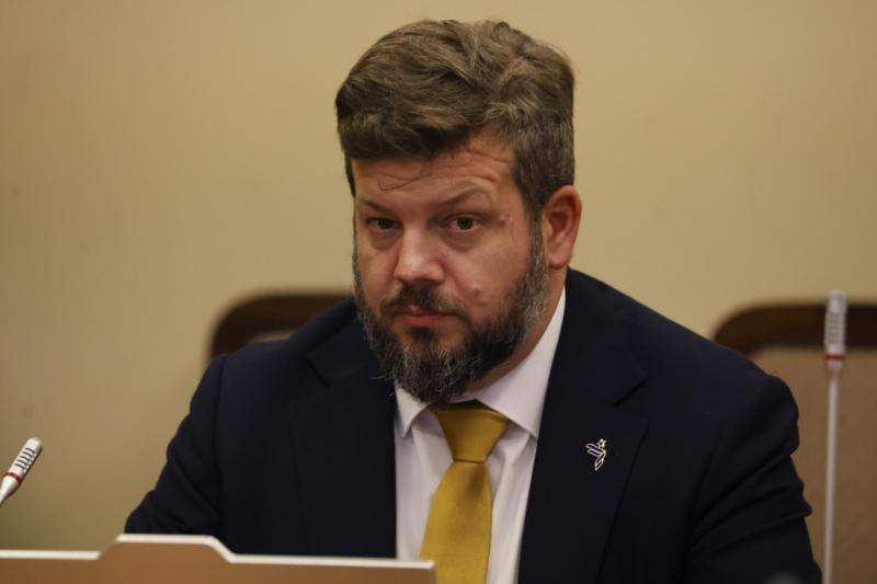 Aton- Johannes Kaiser, diputado del Partido Nacional Libertario