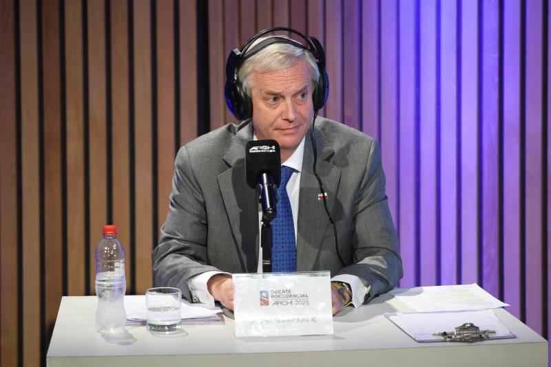 Aton- José Antonio Kast en debate de la Archi