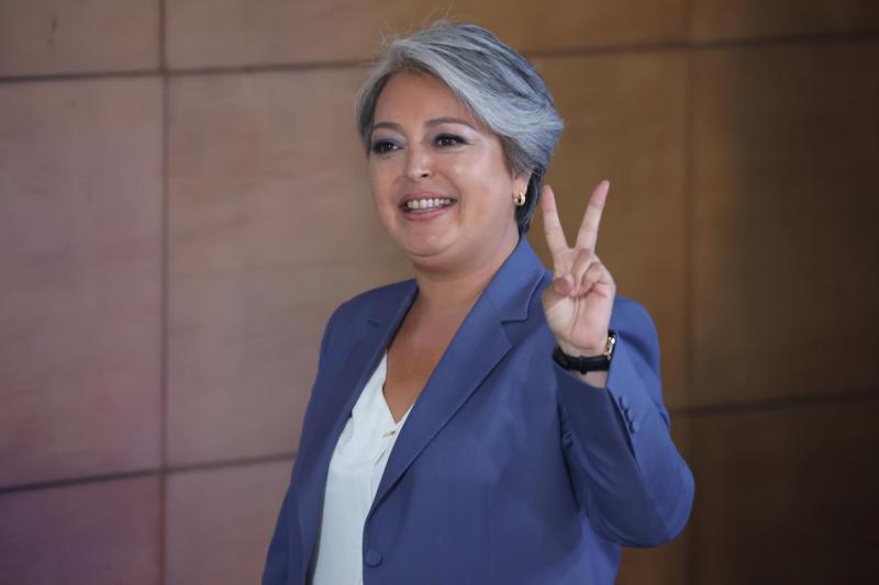 Aton- Jara participó de debate de Anatel