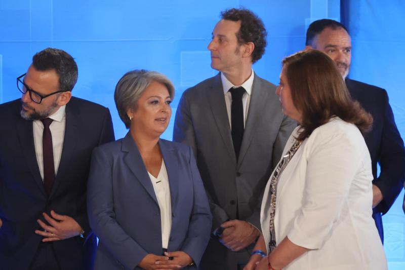 Aton- Jeannette Jara en el debate de Anatel