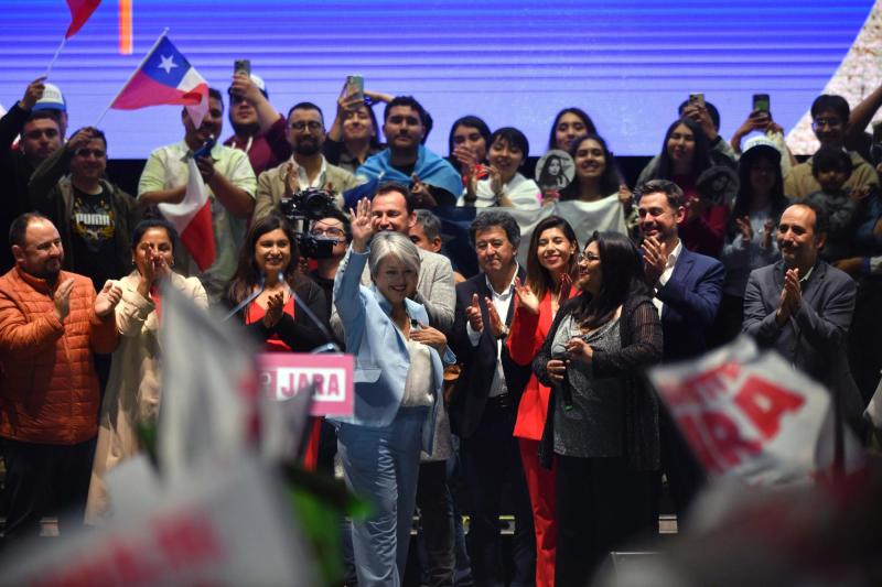 Aton - A quién escucha Jara: el círculo de confianza que la asesoró en la campaña