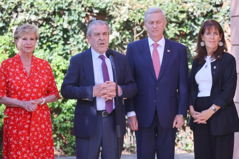 Aton- Frei y Kast se reunieron este viernes