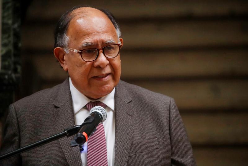 Aton - Ministro Diego Simpertigue