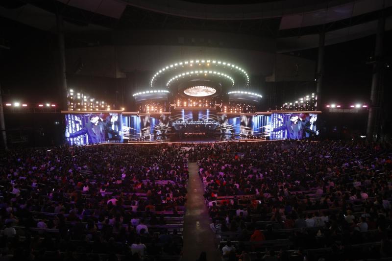 Asskha Sumathra: La primera comediante confirmada para Viña 2026 | Referencial - Aton