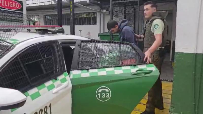 Detienen a dos sujetos que vendían fuegos artificiales en redes sociales