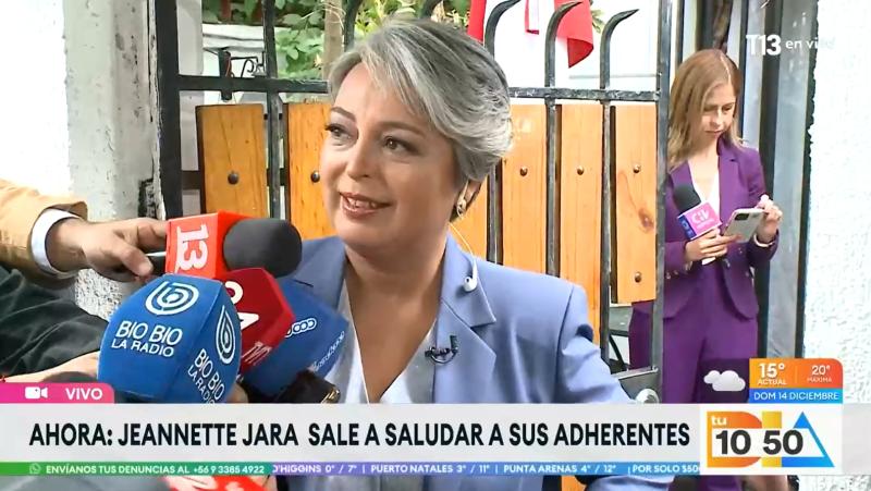 T13 - Jeannettte Jara habla de la polémica de Lipigas