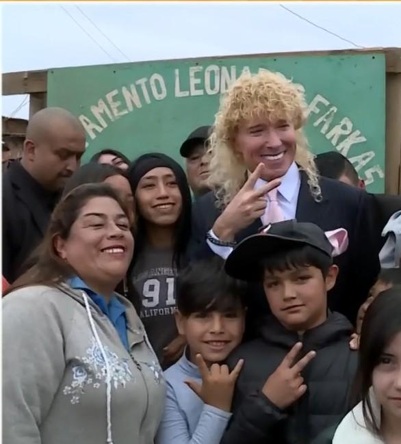 Visita de Leonardo Farkas al campamento "Leonardo Farkas"