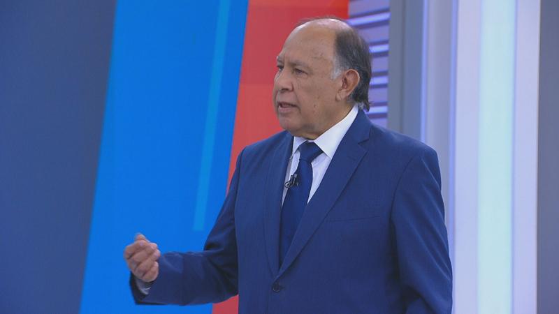 Diego Simpértigue en Mesa Central