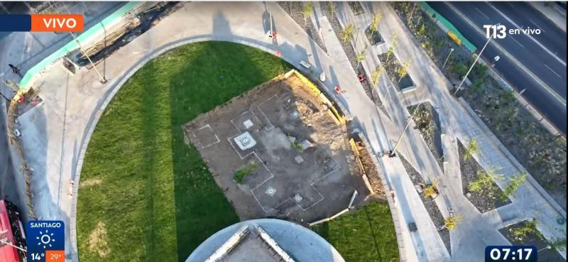 T13 - Así avanzan los trabajos en plaza Baquedano