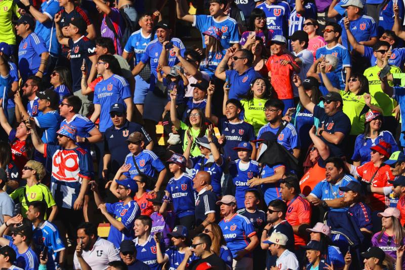 Fútbol chileno: Ganó la hinchada de la U | Photosport