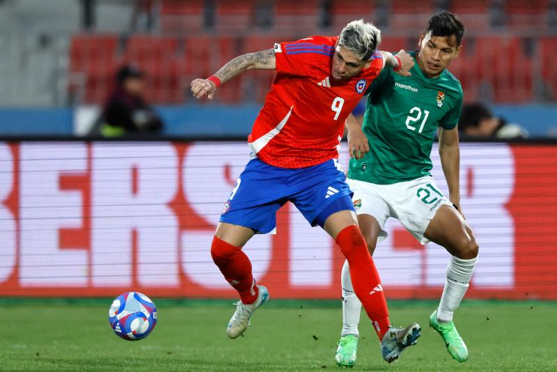 Photosport - Uno de los últimos partidos de Carlos Palacios con la Roja en la era "Gareca"