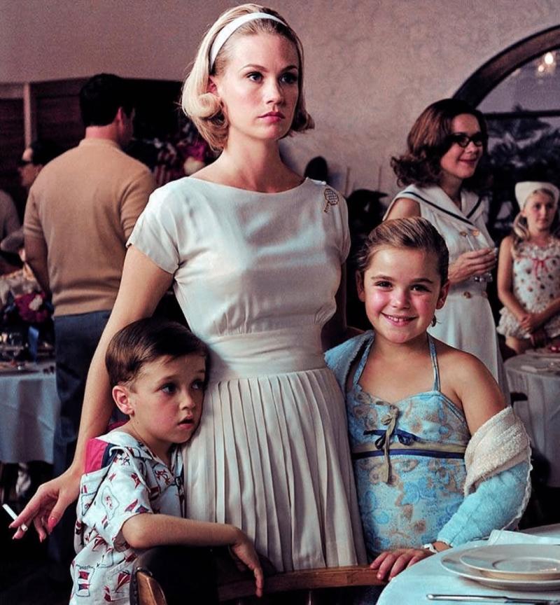 January Jones confiesa que padece extraña enfermedad | IG @januaryjones