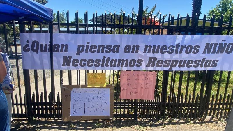 T13 - Profesor fue despedido de colegio en Curicó