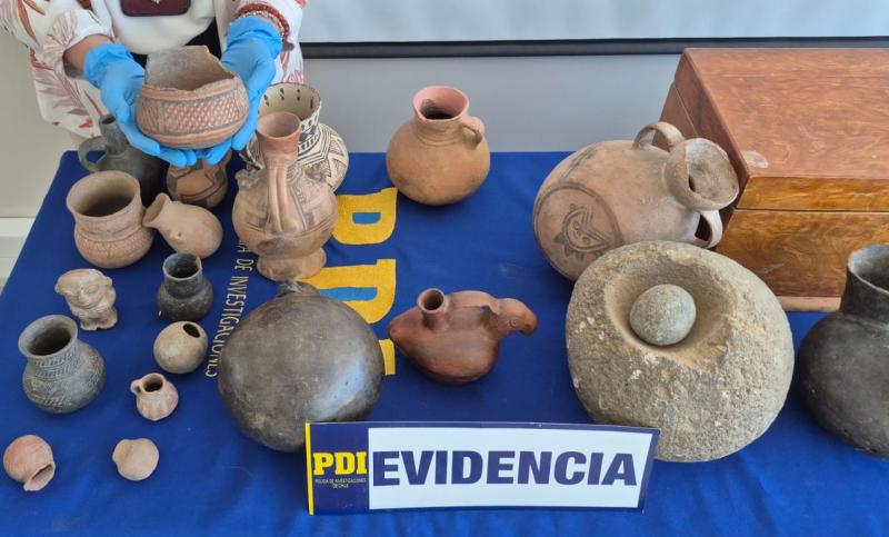 Artefactos precolombinos requisados al anticuario - PDI