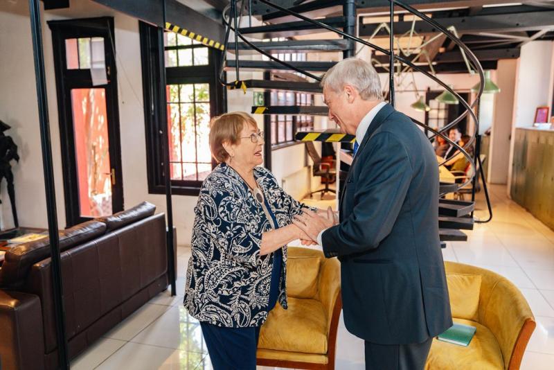 José Antonio Kast junto a Michelle Bachelet