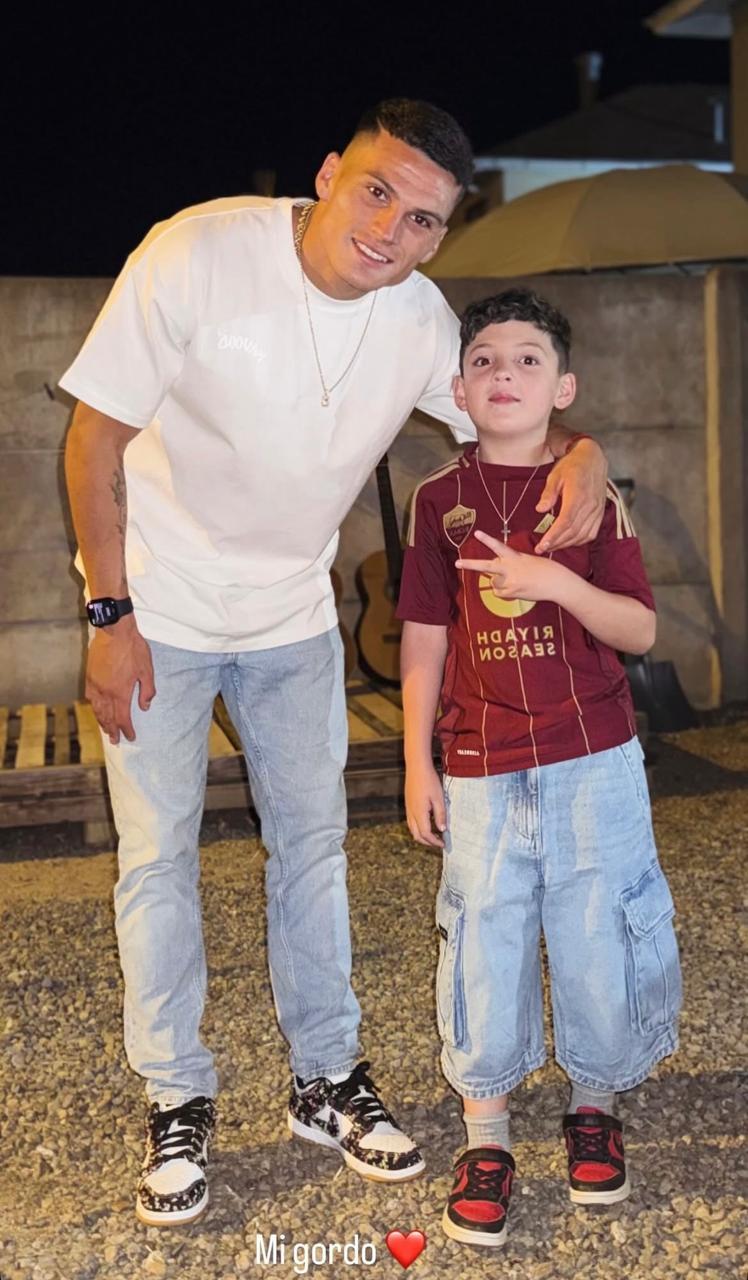 Lucas Cepeda en Navidad | Instagram