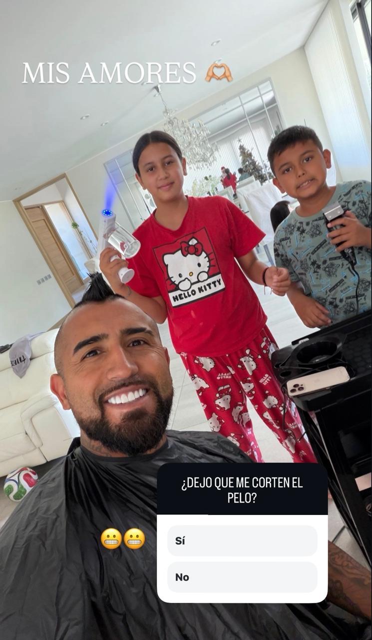 Arturo Vidal y el retoque en su look | Instagram