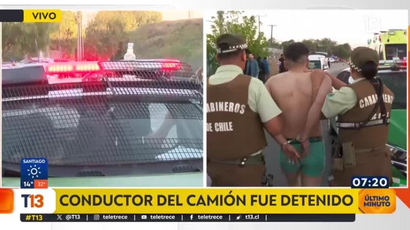 Conductor volcó su camión, se desnudó y fue detenido en ropa interior en San Bernardo
