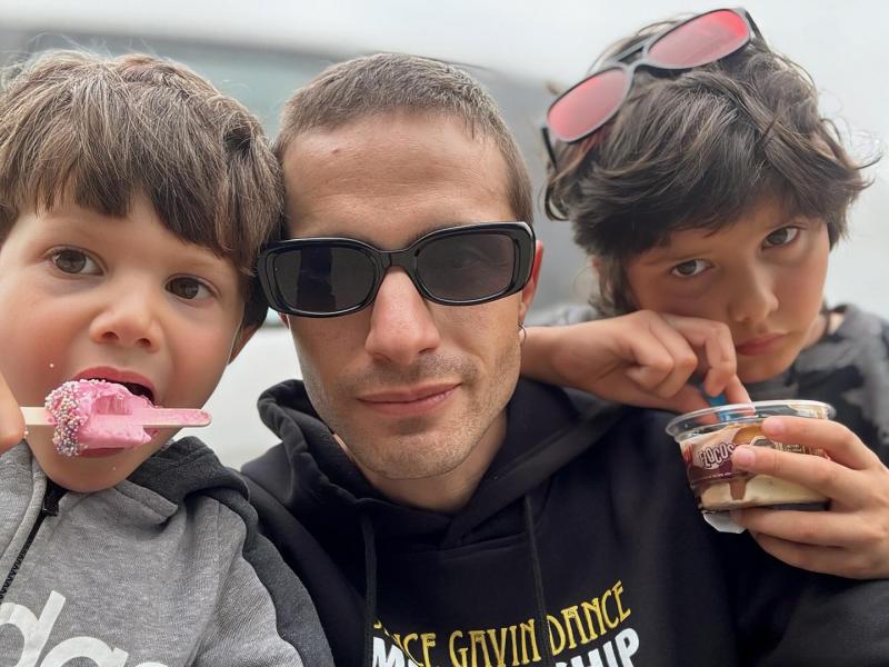 Instagram - Francisco Dañobeitia y sus hijos