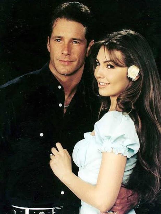 Instagram - Fernando Carrillo y Thalía