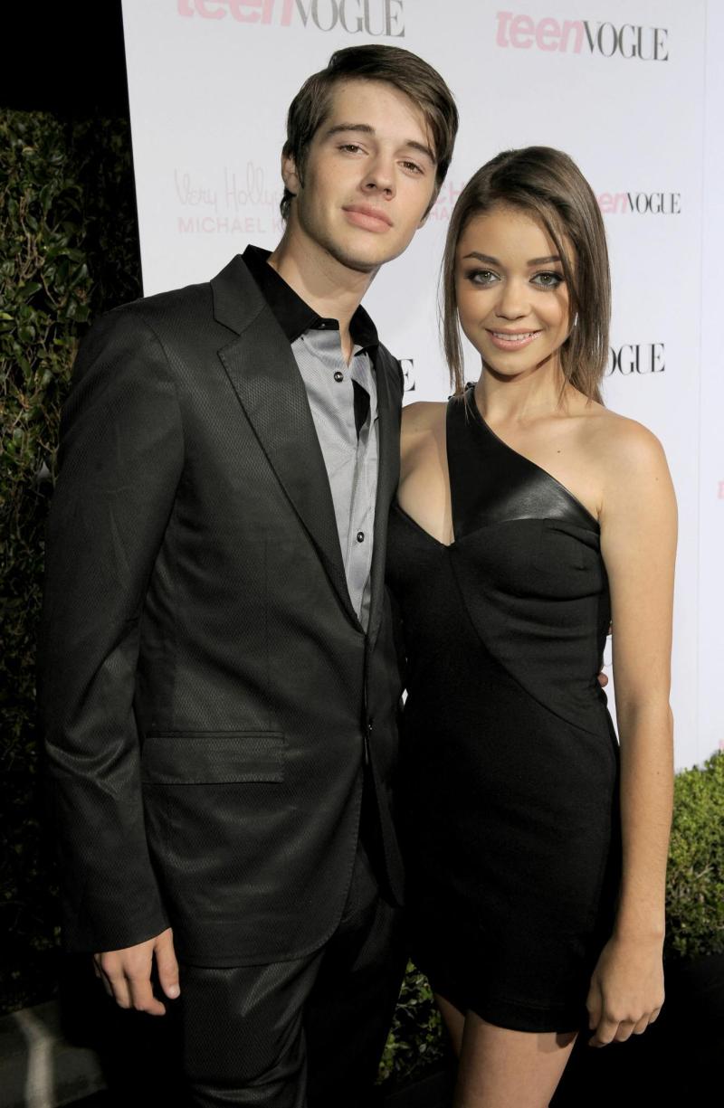 T13 - Detienen a actor de High School Musical por posesión de pornografía infantil, agresiones e incumplimiento de fianza | AFP