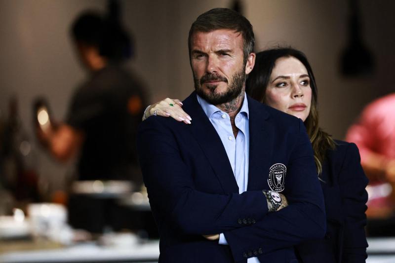 AFP - Brooklyn Beckham, hijo de David y Victoria, lanza graves acusaciones contra su clan