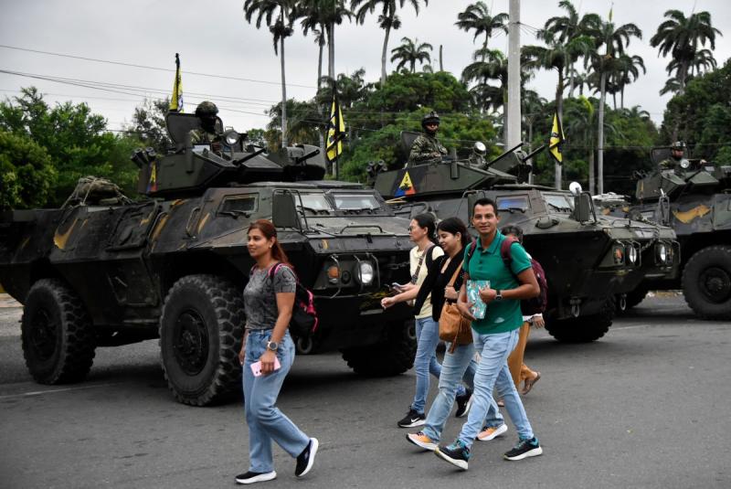 AFP - PC condena bombardeo de EE.UU. en Venezuela y llama al gobierno de Chile a actuar “con extrema urgencia”