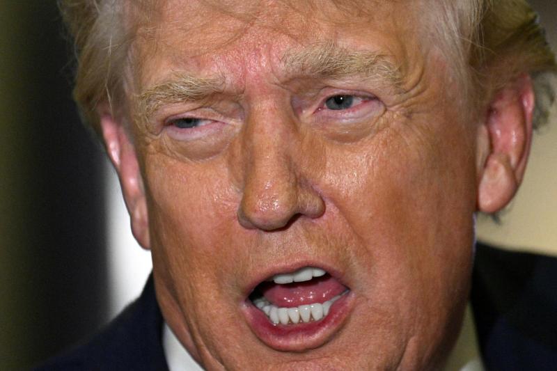 T13 - “Muchos murieron del otro bando”: Trump admite numerosas bajas venezolanas y cubanas tras ataque a Venezuela | AFP