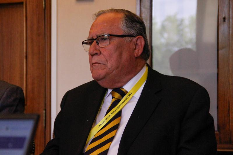 Denuncia y eventual expulsión: Partido Radical apuntará al Tribunal Supremo tras ingreso de Jaime Campos al gabinete de Kast