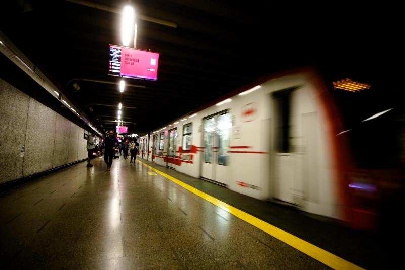 Agencia Uno - Año Nuevo: Así funcionará el Metro de Santiago HOY 1 de enero