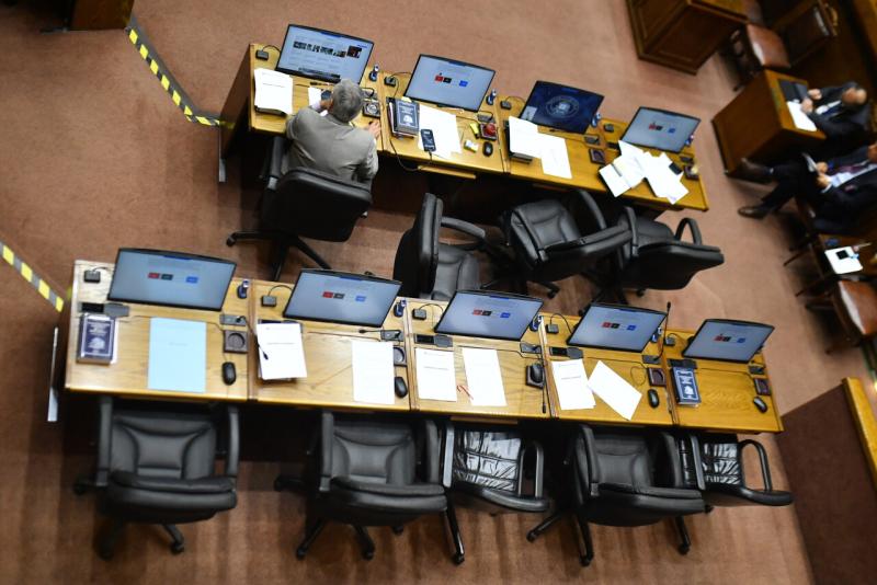 Agencia UNO - Pivotes lanza campaña de firmas para pedir al Congreso rechazar norma de “amarre” en reajuste del sector público