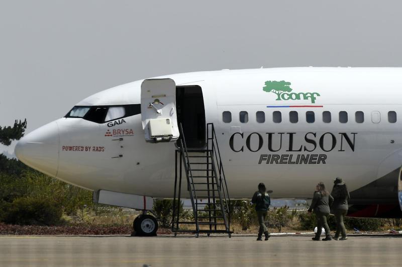 T13 - Hércules C-130, Fireliner y más aviones: Así es la flota aérea que combaten contra incendios forestales en el Biobío y Ñuble | Captura de RRSS