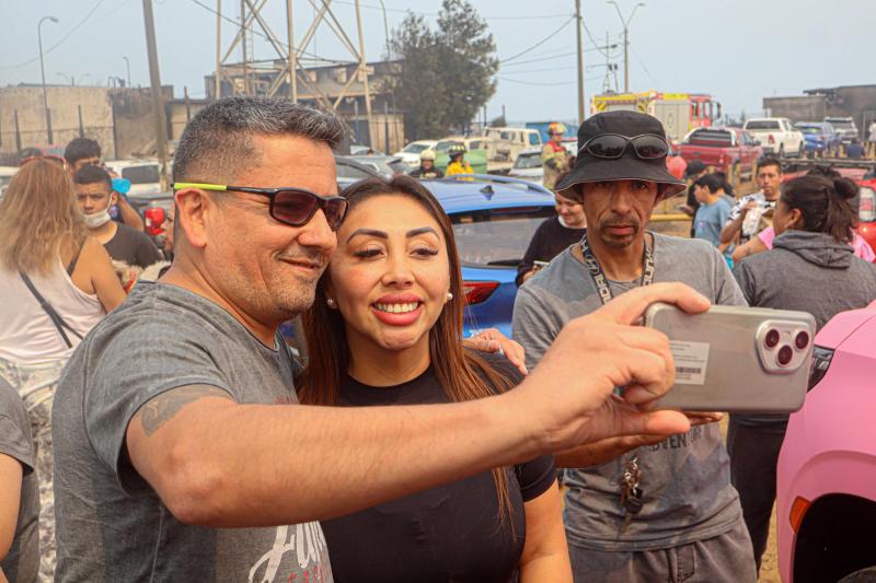 Agencia Uno - Naya Fácil es una de los influencers que han llegado con ayuda a las zonas afectadas por los incendios forestales