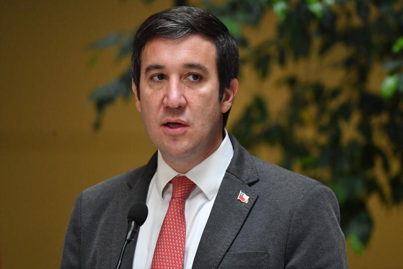 Agencia Uno - El presidente de la UDI, Guillermo Ramírez, respondió a las críticas de La Moneda por el proyecto de sala cuna