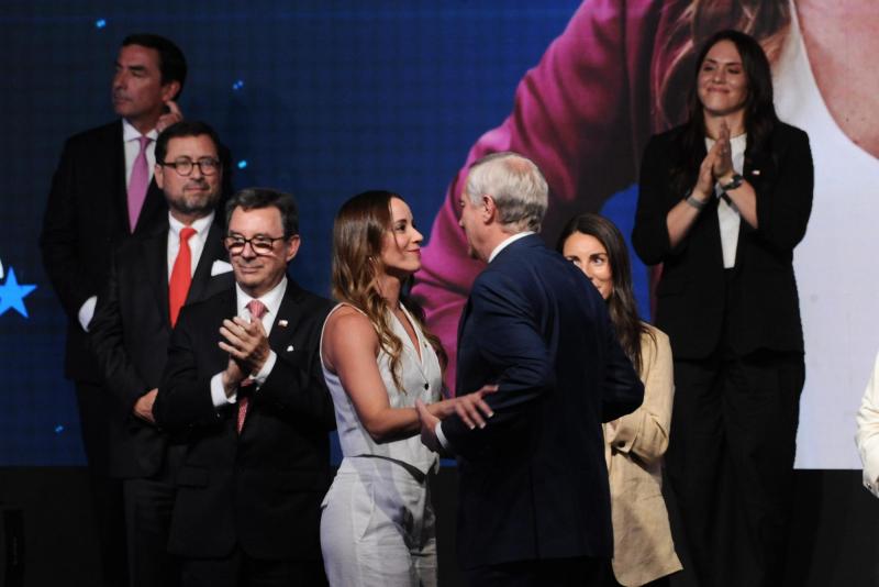 Agencia Uno - El rol de Mara Sedini en el equipo de Kast y su preparación para asumir la vocería del gobierno