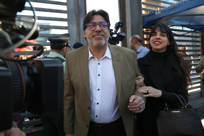 Aton- Jadue arremetió contra Boric