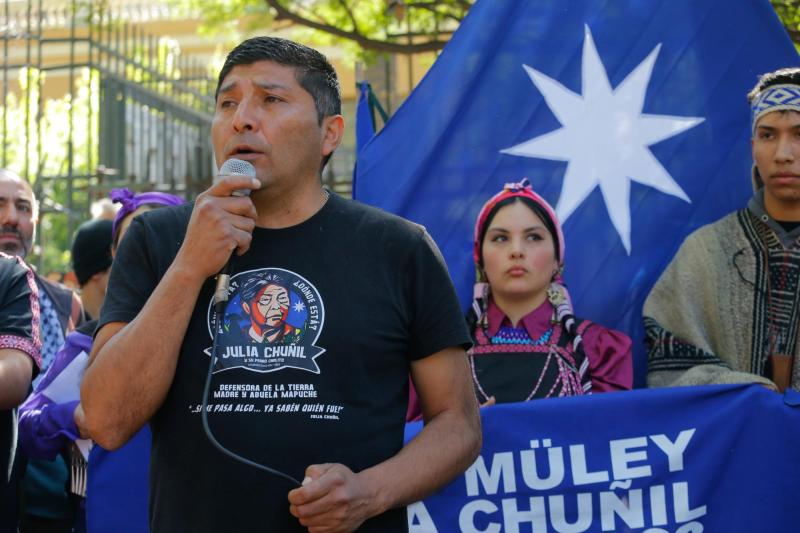 La última aparición pública del hijo de Julia Chuñil - Aton