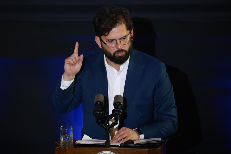 Aton- Presidente Gabriel Boric