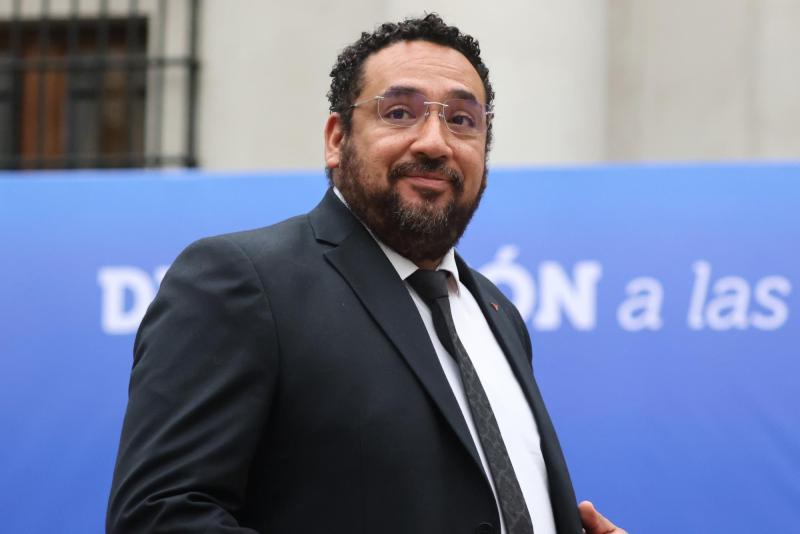 Aton- Ministro Nicolás Cataldo