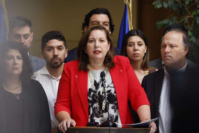 Aton- El PS, liderado por Vodanovic, anunció el congelamiento de su participación en la alianza