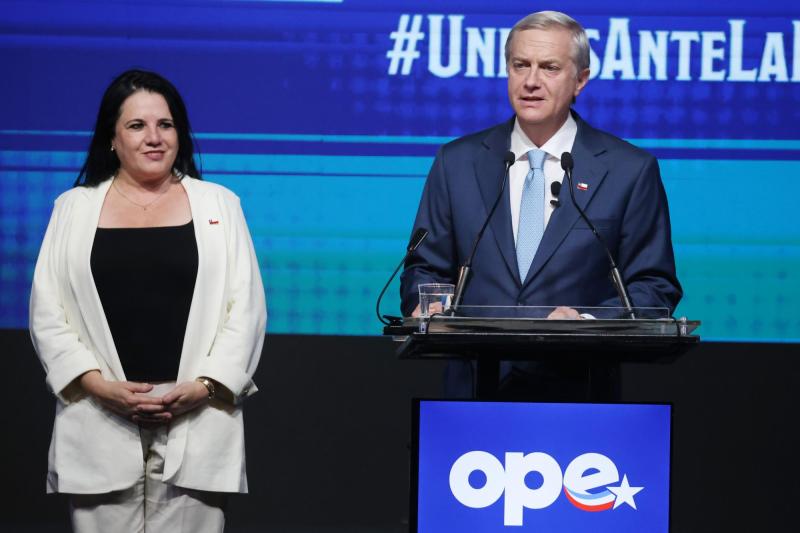 Aton- Proyecto se presentó tras nombramiento de Steinert